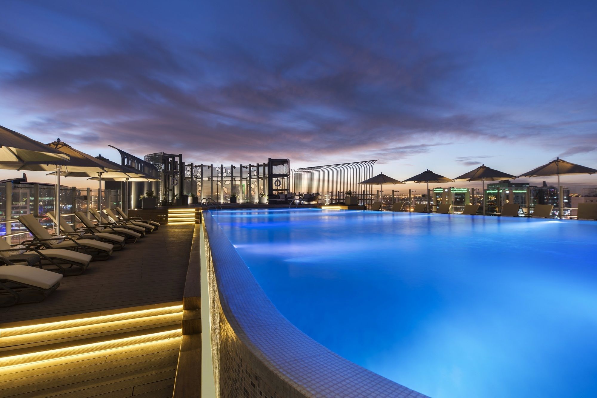 Fraser Suites Riaad Buitenkant foto