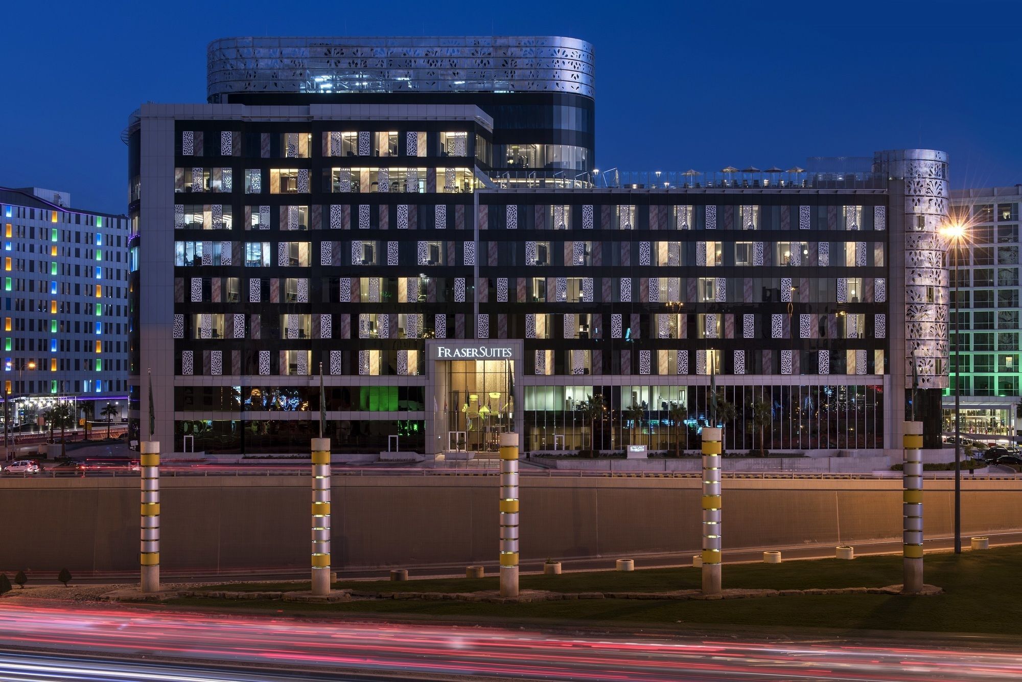 Fraser Suites Riaad Buitenkant foto